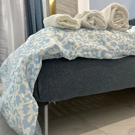 Luxury Vicino - Centro - Metropolitana Apartment